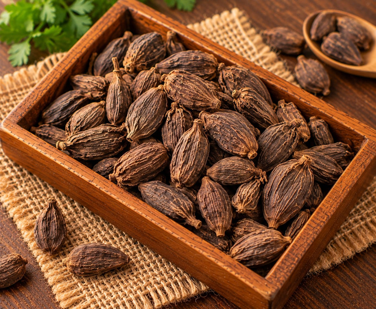 Big Cardamom | Premium Badi Elaichi | Natural Ingredients | No Artificial Colours | Essential Masala | 365 Spicery